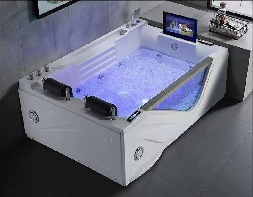 Vasca da bagno idromassaggio H - W Spa & Wellness recensione e prezzo